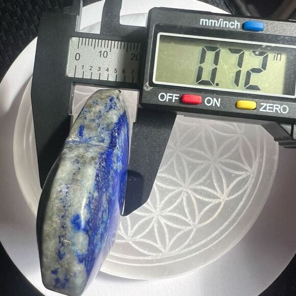 Lapis‎ Lazuli Crystal Heart Carving - Picture 12 of 14